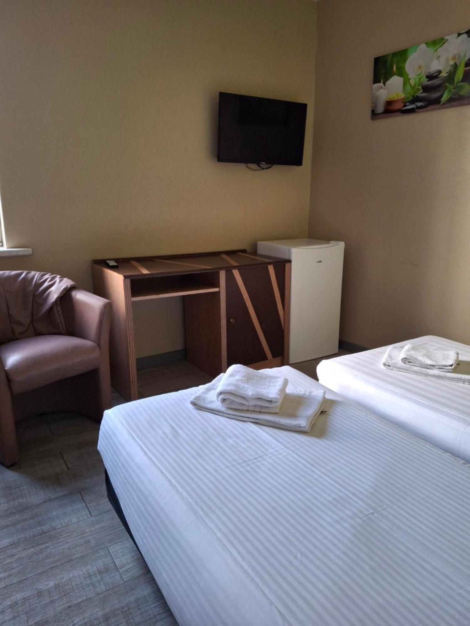 Hotel Sleep & Go *